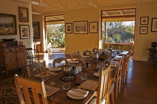 Three Trees Breakfast lounge